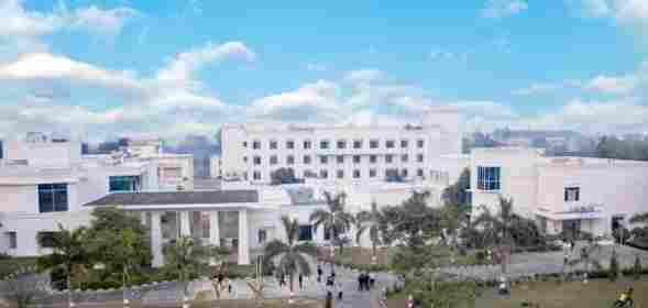 Calcutta Business School (CBS)