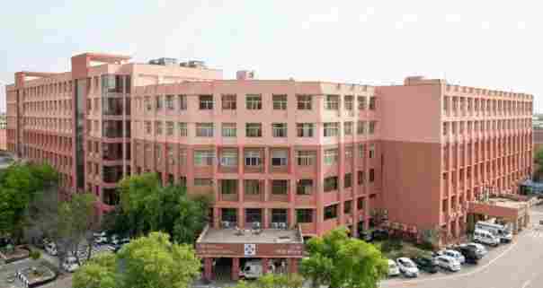 Dr S S Tantia Medical College Hospital & Research Centre, Tantia University