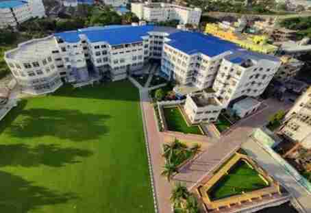 JIS University